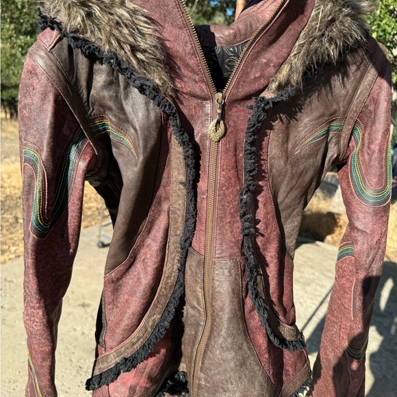 Anahata designs burgundy leather jacket - Picture 3 of 5